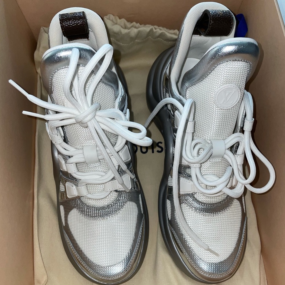 Louis Vuitton Archlight Sneaker - Picture 2 of 14